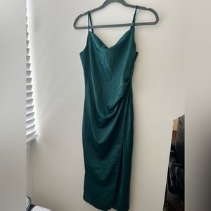 Emerald greed midi dress